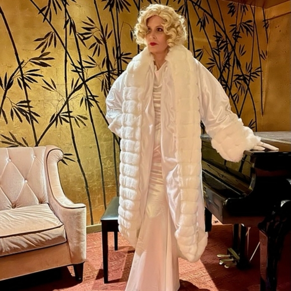 Custom Order White Velboa & Faux Mink Fur Coat - Picture 6 of 7